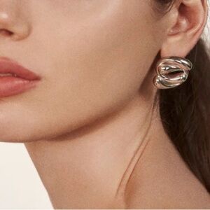 Kellery Dazzle Dream Wavy Line Earring